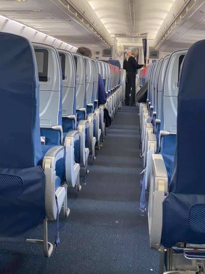 FrancescoC's tweet image. This time last year, I started making my way back to London after Code BEAM SF. We were 10 passengers on the SFO-JFK leg. Today, #CodeBEAMV America.