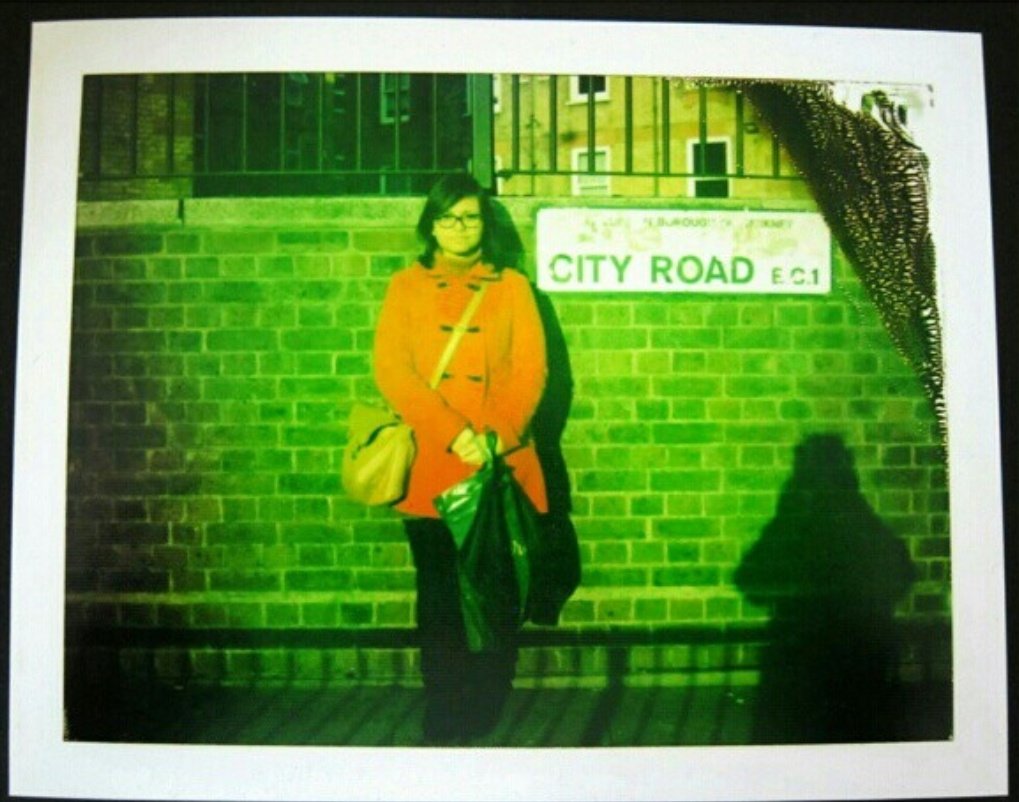 delliastrange's tweet image. hasil tgk archive gambar2 lama yg dah bersawang. #fujifp #polaroidland #throwbackterpelanting