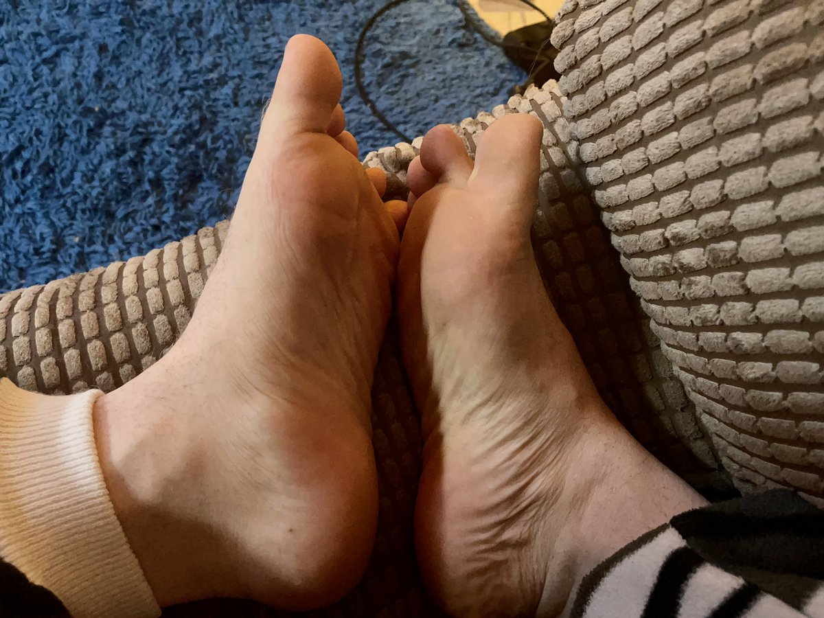 barefootkink's tweet photo. https://t.co/RmPLWfxzUT