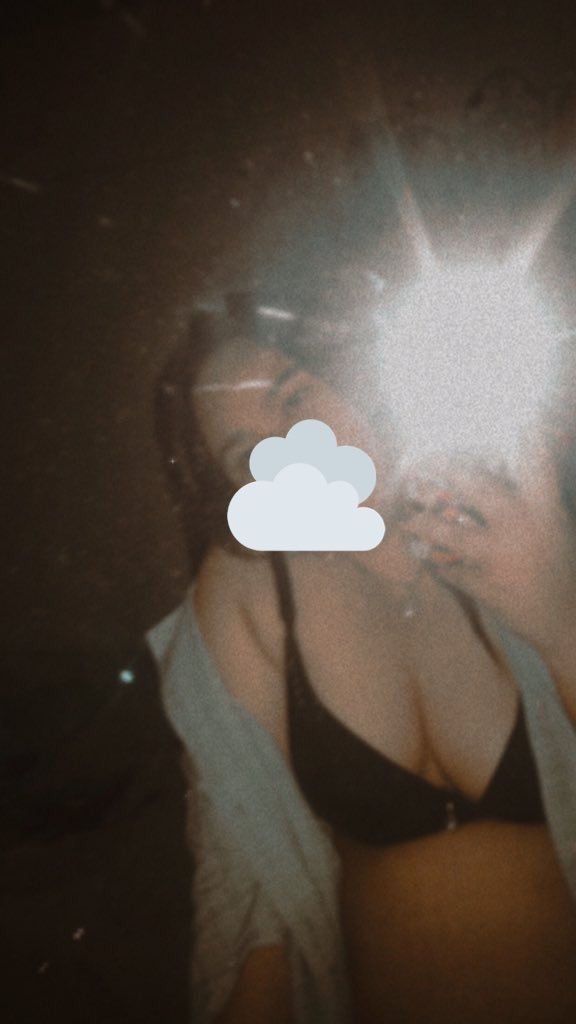 aaammmmmm69's tweet photo. ง้าาา 😳 #เหงา #เรียลหญิง #กทม #ยืมเมจforsrex #ยืมเมจforเงี่ยน #เงี่ยน #หาคนคุย #หาเพื่อนคุย #โสด #imgforลั่น https://t.co/oZqXRirK6P