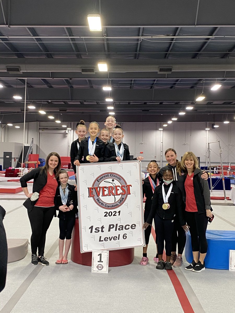 BullCityGym's tweet photo. Clean sweep for BCG at the Everest Classic this past weekend! Congratulations to Gold, Level 6, 7, 8, 9, and 10! https://t.co/JdiS0rCR3Q