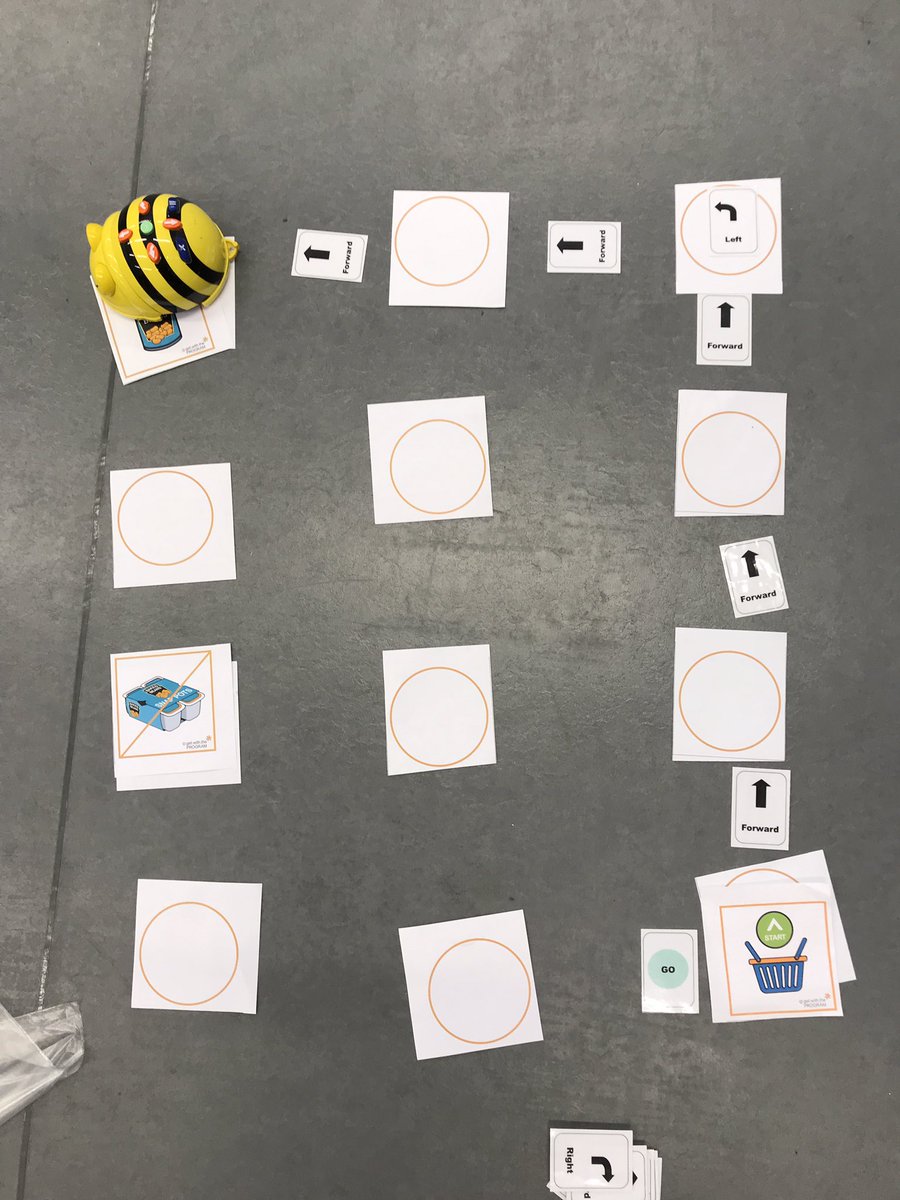 CASBromley's tweet image. Brilliant ALGORITHM planning in our bright and spacious new Digital Hub! @bromleyhsjunior Year 1 and 2 learning from the #GDSTTechathon with @gwtp_uk. Eco-coding step by step instructions to collect shopping with less packaging #brightmindsbrightfutures #unplugged @digitalGDST