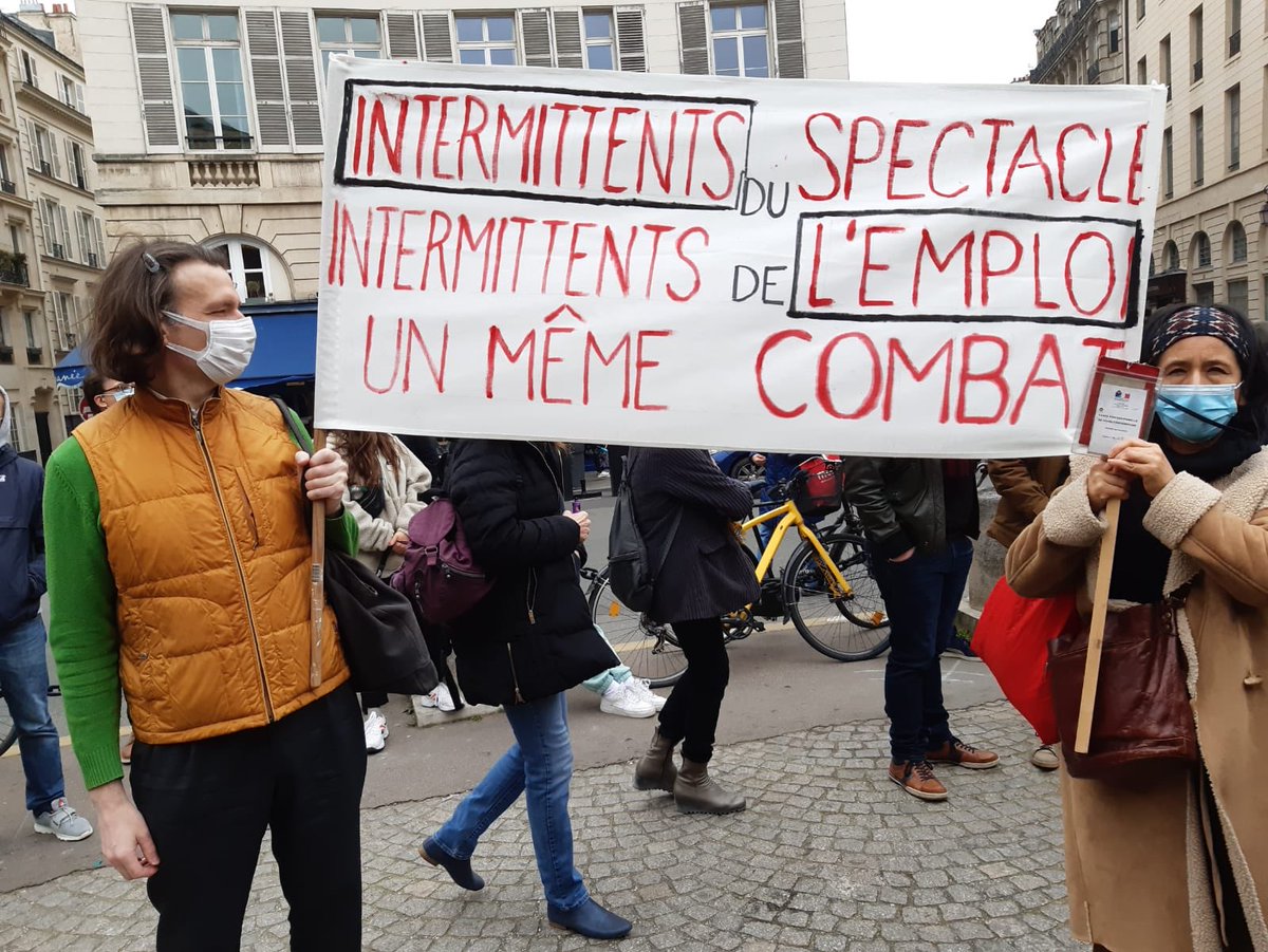 LaFMITEC's tweet photo. J7
#OccupationOdeon
#OccupationColline
Et autres
par #artiste #technicien #guidesconférenciers #intermittentsdelemploi #cdd #Evenementiel #restauration
🔺MOBILISATION EXPONENTIELLE
1-Retrait #RAC
2-AnnéeBlanche
3-Aide immédiate #précaires
4-Ouverture/lieux https://t.co/Z2RMrcrR2u