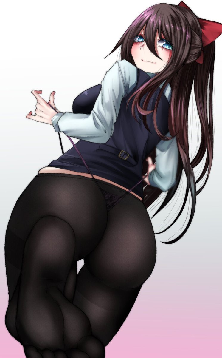 主に黒タイツを描いてるという宣伝
#黒タイツ 