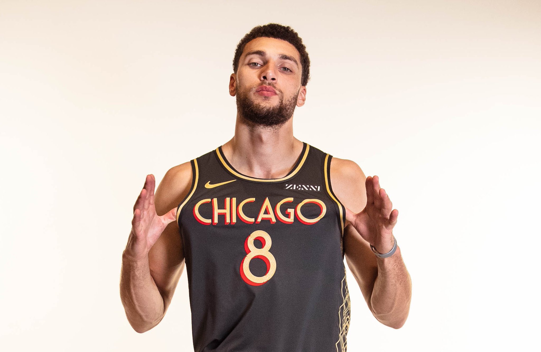 Join us in wishing Zach LaVine of the Chicago Bulls a HAPPY 26th BIRTHDAY!  