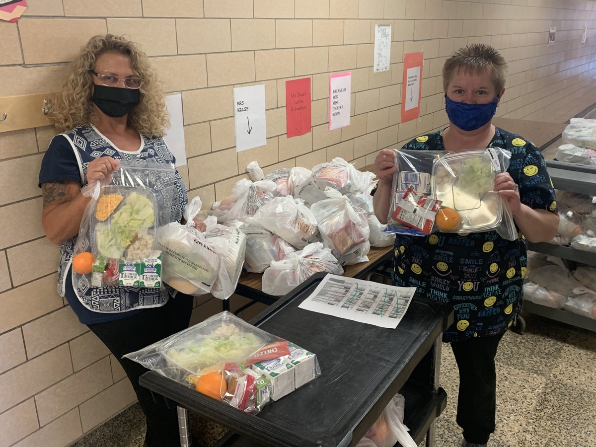JamestownSchool's tweet photo. We ❤️ our food service workers! Here are two of our Bush 
Elementary School friends delivering meals yesterday. Our Food Service Department has done an amazing job keeping our kids fed during this challenging time - thank you for all you do for our kids &amp; their families! #jpsny https://t.co/rryMP2wezV
