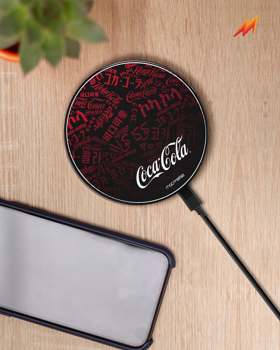 Macmerise's tweet photo. Your phones are thirsty for being charged up! A #wirelesscharger that exudes style and convenience, get yours today!
@CocaCola_Ind
#MacmeriseXCocaCola #macmerise #cocacoladesign #cokeaccessories #coke #cocacola #cocacolaxmacmerise #cokedesign #grabacoke #cokexmacmerise https://t.co/V2u2jMhq7R