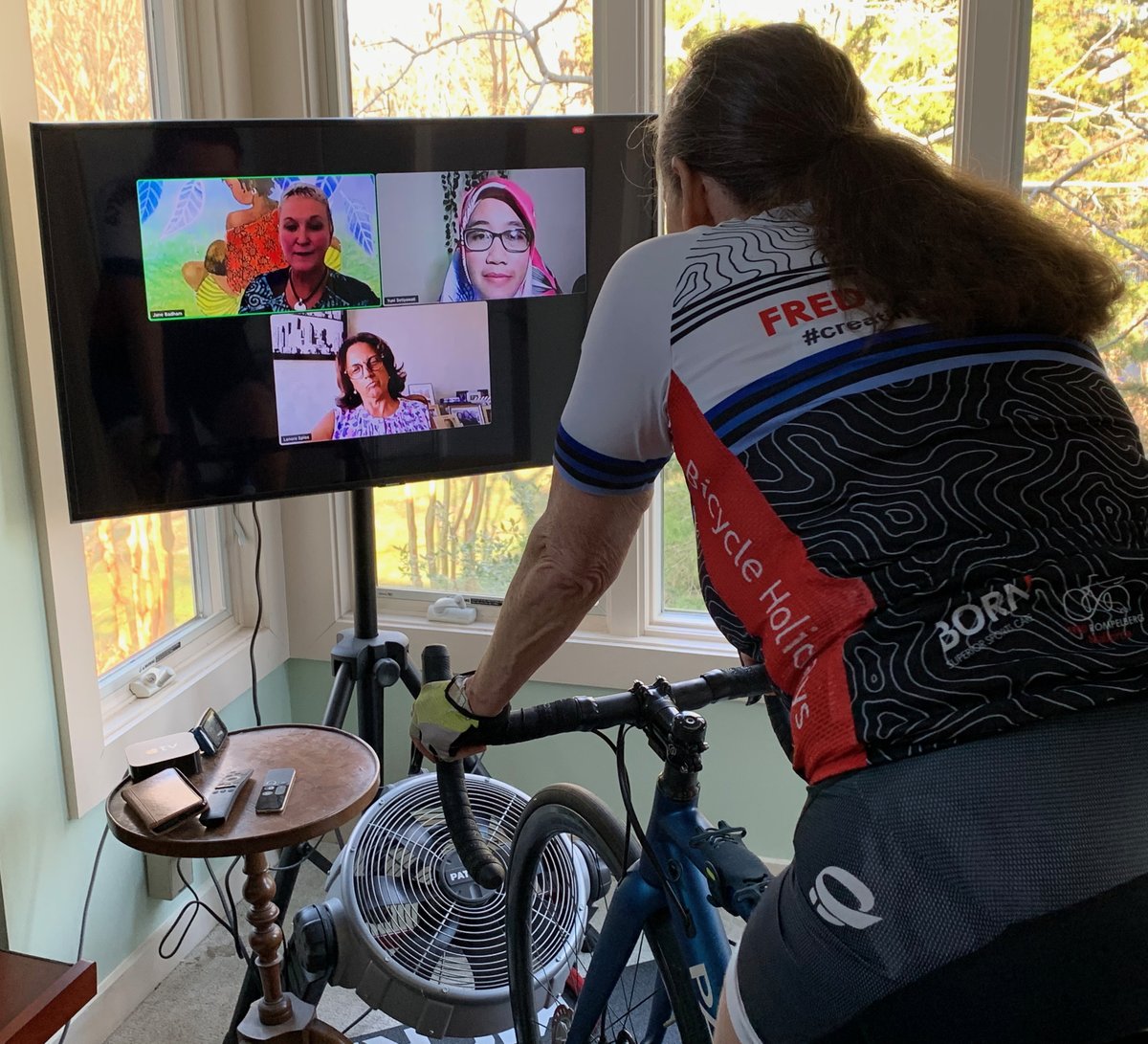 Multitasking for MMS -- #HMHBLaunch.  

Scaling up MMS for women is hard but hopeful says @Rjheidkamp <a href="/DrEmilyRSmith/">Emily R Smith, ScD MPH</a> and @jbadham.  Great country experience and lessons shared from SA and Indonesia. Its time to deliver says <a href="/RigsbyAndy/">Andy Rigsby</a>