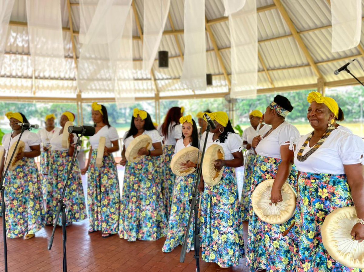 FundaForoSurocc's tweet image. 🎧🎻 ¡La grabación de la #MemoriaSonoraParaLaPaz fue todo un éxito!

Entre el 1 y 6 de marzo artistas de los municipios de Suárez y Buenos Aires, Cauca, transmitieron su mensaje de paz y esperanza. 🥁🎶

Espera muy pronto el lanzamiento.

#EmpoderArtePorLaPaz 🕊