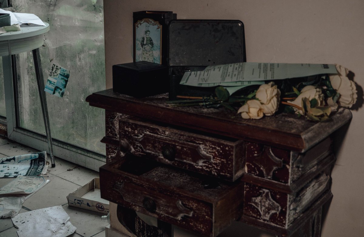 TurnIntoVenus's tweet photo. Pour changer des portraits, quelques photos #urbex 🤫
📍... https://t.co/VDQEEk8TjW