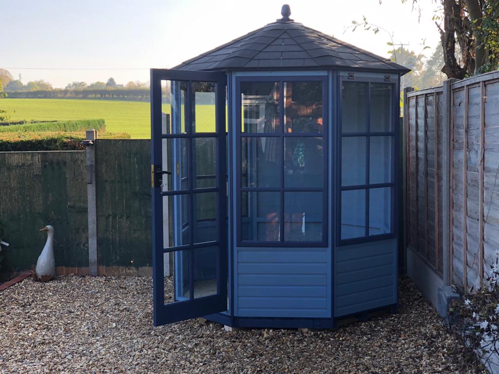 #worcestershirehour with households being able to mix in gardens from the end of the month, how's yours looking? need a spruce up from <a href="/SpringForwardLS/">Spring Forward Landscaping Ltd</a> or a new addition from us? high quality garden buildings, #summerhouse #gazebo #gardenroom #shed #workshop