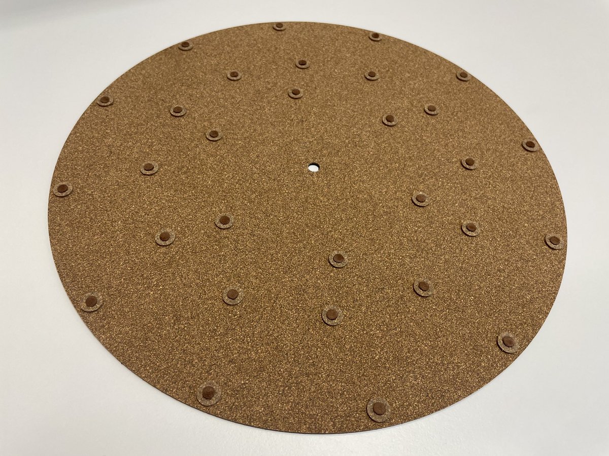vibesaudiolab's tweet image. New #custommade mats for #highend #turntable Scheu Analog Premier for a client in 🇦🇹. #vinyl #vinylcollection #retro #vintage #audio