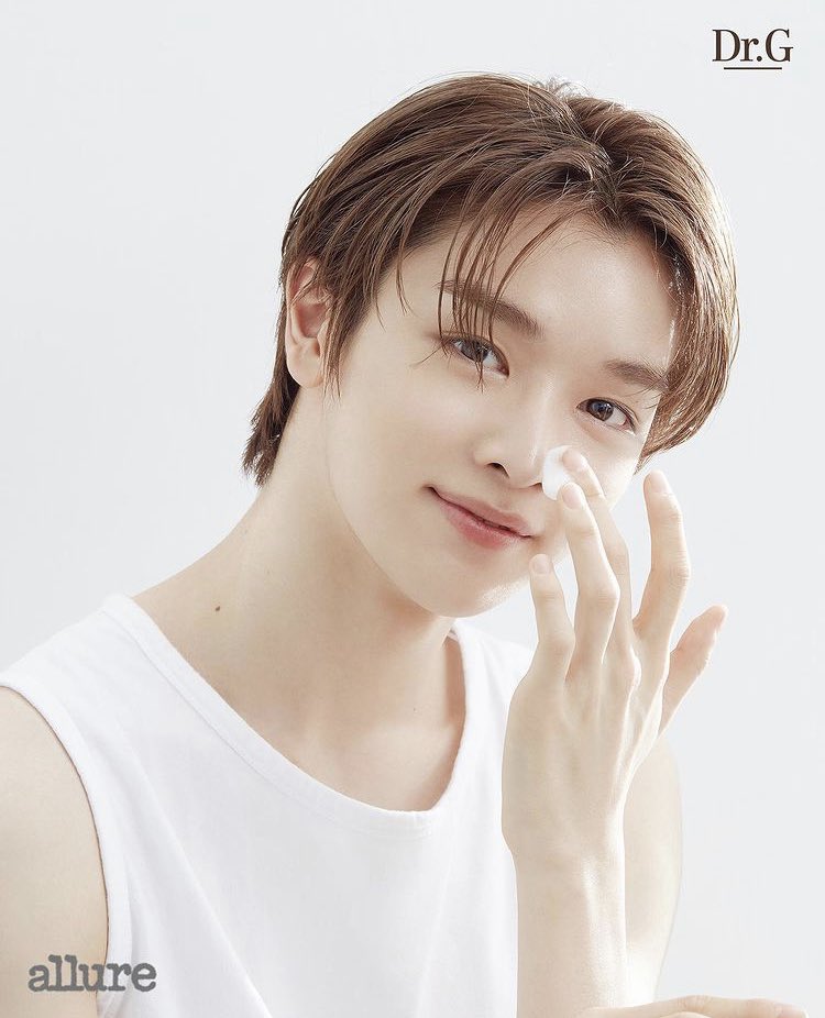 sungsource_'s tweet image. For Dr.G