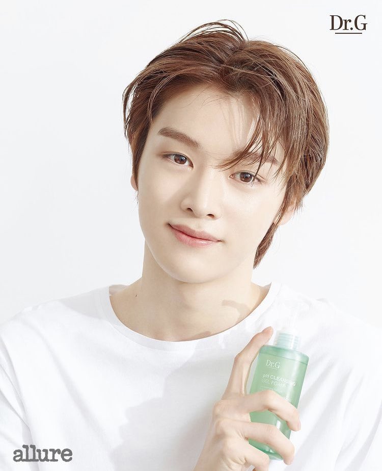 sungsource_'s tweet image. For Dr.G