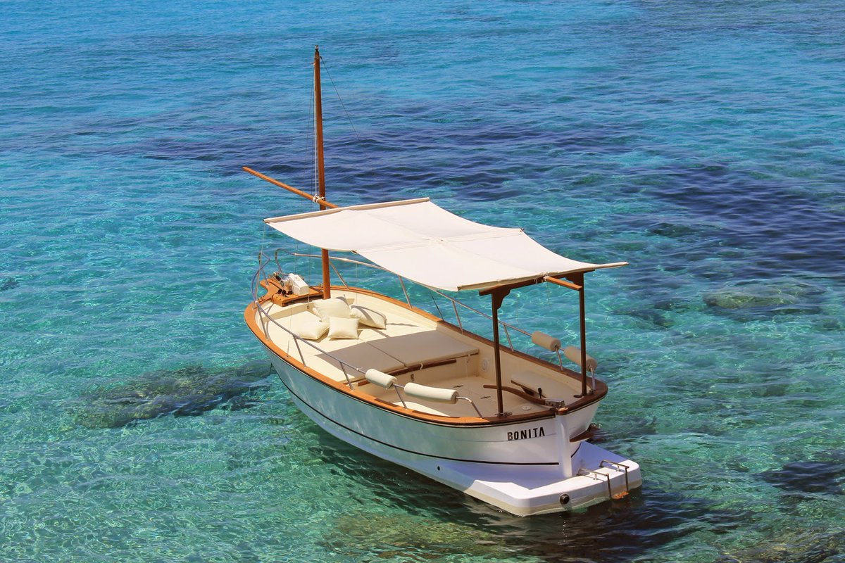 𝑀𝑒𝑑 𝑓𝑜𝑟𝑒𝑣𝑒𝑟