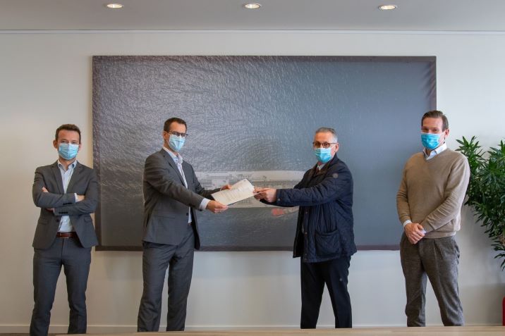 LR has awarded an Approval in Principle to <a href="/Exmargroup/">Exmar</a> for its ammonia (NH3) fuelled 40,000 m3 Midsize Gas Carrier, a significant milestone for the progression of alternative fuels in shipping. Read more: bit.ly/3eqsmBu #decarbonisation