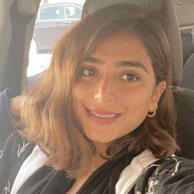 SaraShawoosH's tweet photo. Short hair for the first time in my life 💇🏽‍♀️  #noregrets 🤩

 #NewProfilePic https://t.co/xfSes4lwUC