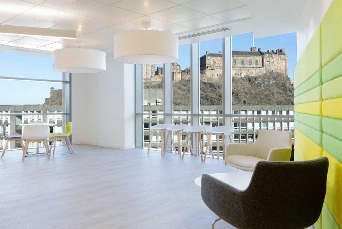 Thomson Gray tweet media