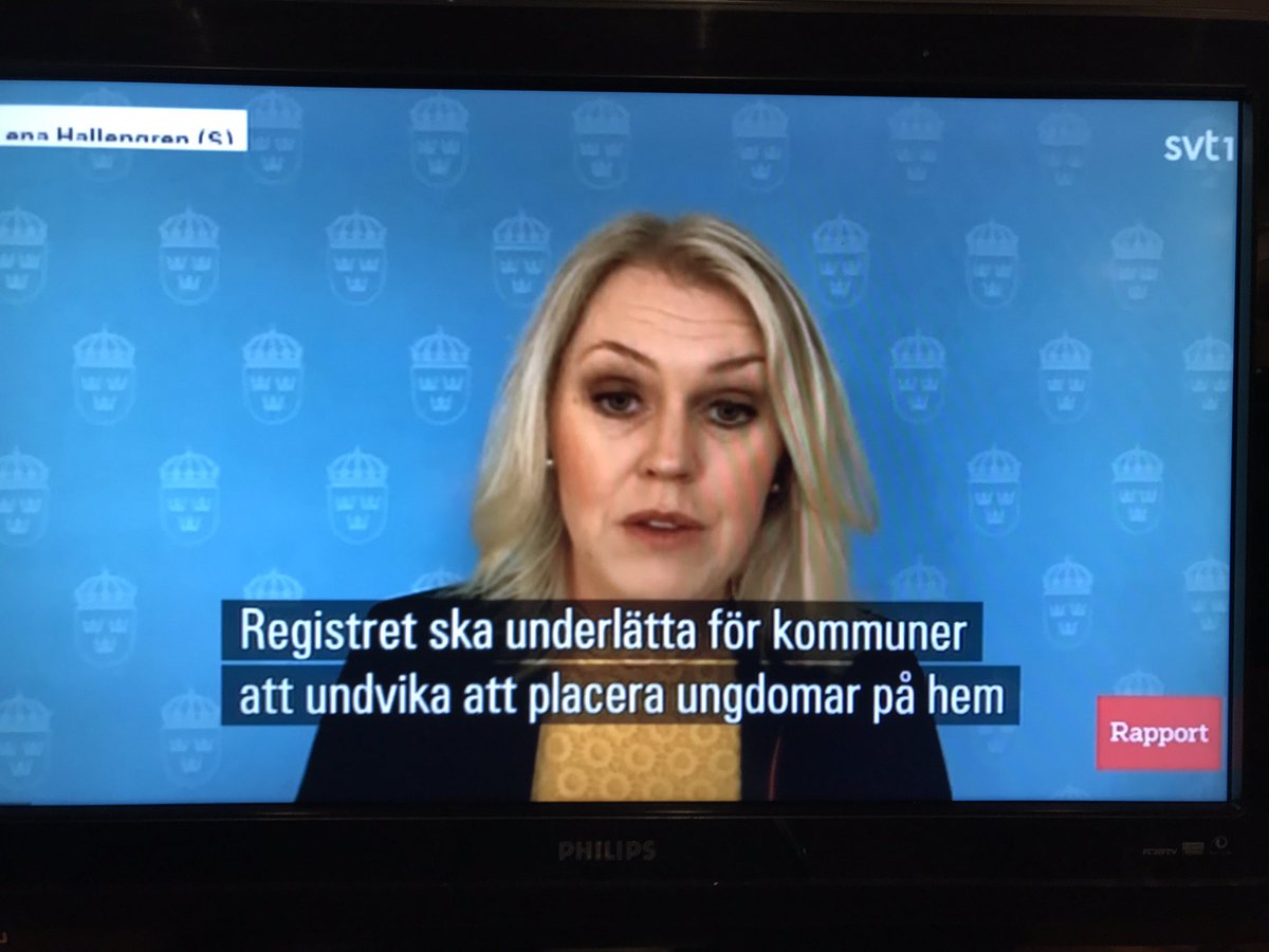 NinaCernold's tweet photo. Alltför många barn har råkat illa ut i klorna på inkompetent ledning och personal på hvb-hem.
Jag slog larm med min bok Internatet 2006. Nu verkar det hända något även om vi har lång väg att vandra.
Internatet finns nu även på @storytelsverige 

#sr #p4 #soc #npf #ivo #sis #hvb https://t.co/I179NcGUMY