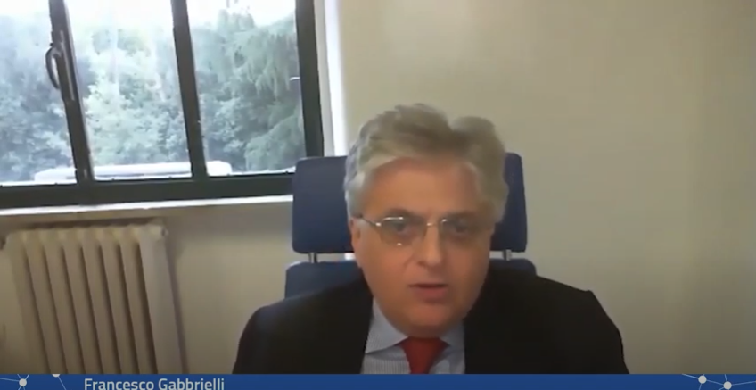 AssinterItalia's tweet photo. #AssinterPills su #sanitàdigitale🏥: guarda l'intervista a @FraGabbrielli dell’@istsupsan, sul ruolo della #telemedicina e condivisione dei #dati, realizzata per il Laboratorio del 19/11/20, in collaborazione con @FPA_net,rubrica “Voci dal territorio”🗺
➡️https://t.co/Qr17iButjf https://t.co/zc3osTqA8w