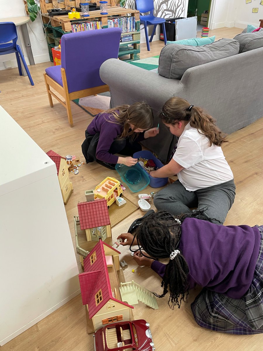 HPA_Philip_Lane's tweet photo. The noise of laughter and children playing fills the air over at WRAPZ! So many opportunities for children to have that much needed social interaction and play with their friends after school.
#Downtime
#Essentialplay https://t.co/n6MFBG1Zav
