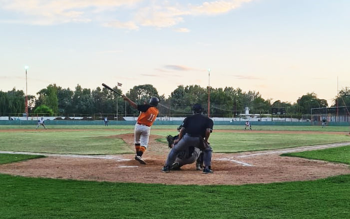 confedepcba's tweet photo. #Béisbol Desde hoy, los seis equipos más importantes del país se medirán en diversas jornadas apasionantes. #Confecba
Más info: https://t.co/aAA2lpYbL3 https://t.co/o12mWpRmq2