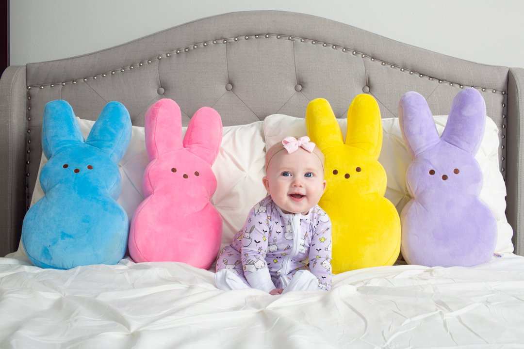 JeriA_Photo's tweet photo. Come hang out with me and my peeps this month for some spring minis this month! ☺️🐰🐥 https://t.co/qrJjt6V7dE