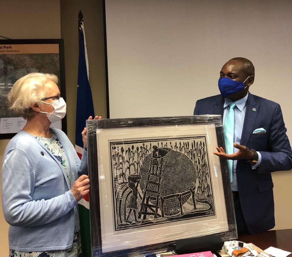 kyostilatyty's tweet photo. Friendly meeting today with Hon. Minister Shifeta at the Ministry of Environment, Forestry & Tourism. In addition to sectoral topics, insightful discussion on ovambo culture and our countries’ intertwined #FinNam150 history.
@UniTurku #biodiversity #conservation #natureresources https://t.co/MMP1HrQ1Ut