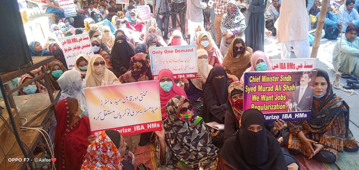 sobiana33628301's tweet photo. Appeal to CM and ppp chairman  with due respect sir please resolve the issue of IBA HM Regularize them.
@MuradAliShahPPP
@BBhuttoZardari
#SaveSindhSaveMerit
#Regularize_IBA_HMs 
@SaeedGhani1
@HamidMirPAK @AajKamranKhan @mubasherlucman @shazbkhanzdaGEO
#SaveHeadTeachers https://t.co/1SQ6P2eAtz