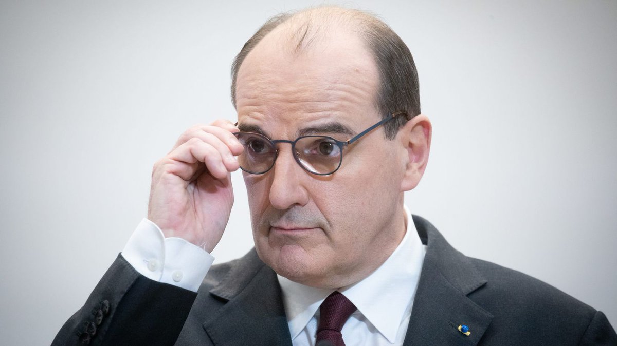 Franceinfo On Twitter Jean Castex Sur Twitch Il Y A A La Fois Un Enjeu D Image Et Un Enjeu De Cible Selon Le Redacteur En Chef De La Revue Politique Et