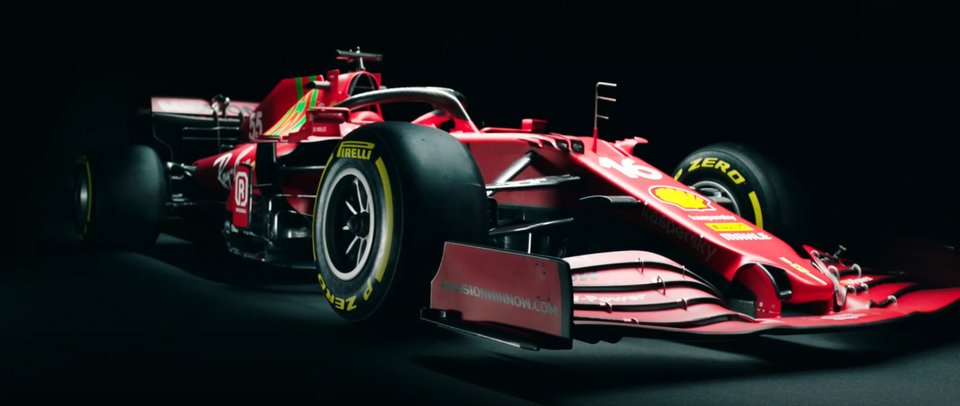 EstagiariodaF1's tweet photo. Os caras conseguiram ver o carro antes da hora apenas adiantando o relógio do PC ao entrar no site da Ferrari. Isso pq a equipe é patrocinada por uma empresa de softwares de segurança para a Internet. Que fase, começou bem 2021, pique Williams. E que feio esse verde. https://t.co/rpxvZJwIsH