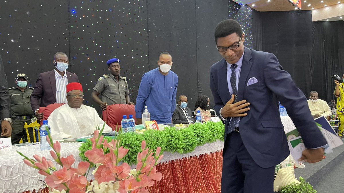 FrancisNwaze1's tweet photo. Ebonyi people has got a gift from God and that gift is your Governor, Engr. David Umahi. He is a kind of man we want in Aso-Rock to transform the country the way he has transformed Ebonyi State.

Peter Rufai, former goal keeper of Nigeria super eagle. https://t.co/45D1jNGSaH