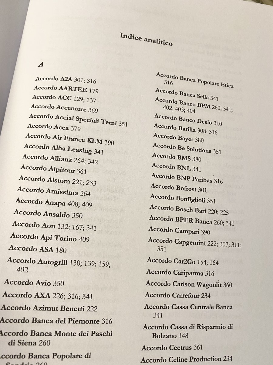 MicheTiraboschi's tweet photo. Fresco di stampa il nuovo rapporto @ADAPTland sulla contrattazione collettiva in Italia. Tante le novità, a partire da un ricco indice analitico che facilita non poco la lettura di oltre 400 pagine di dati e analisi. Grazie ai validi dottorandi che hanno collaborato al progetto https://t.co/6hLtxgvvHR