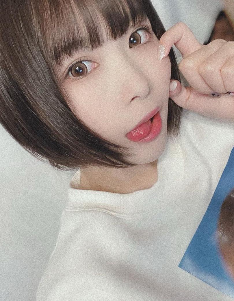 Pear43032 tweet picture