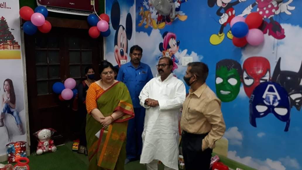 DoSWBihar's tweet photo. महिला विकास निगम, समाज कल्याण विभाग द्वारा सचिवालय परिसर में तीन पालनाघर का उद्घाटन  श्री मदन सहनी माननीय मंत्री समाज कल्याण विभाग द्वारा फिता काट कर किया गया।
#BiharSocialWelfareDept
#WDCBihar @BadloBihar_ @SahniBihar https://t.co/LicLIJxFA4