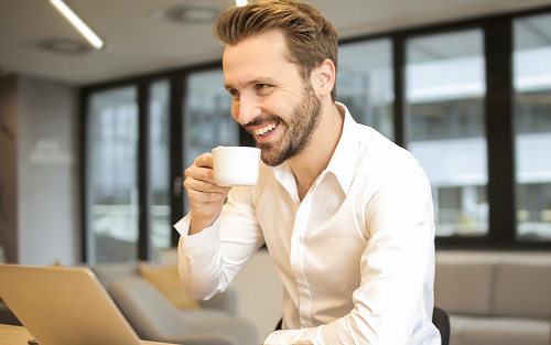 Bij StiR onderscheiden we drie registers: Erkend Coach, Erkend Teamcoach en Erkend Organisatiecoach. Wanneer je je laat registreren, kies je voor één van deze registers. Lees meer: ow.ly/P4QB50D6kvm