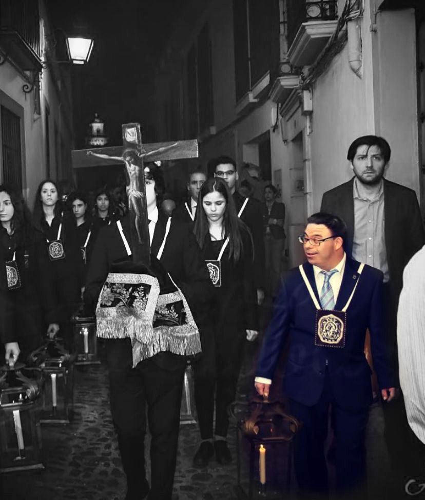 En la mañana de hoy, ha partido hacia la Casa del Padre N.H.D. José Ruiz Seoane, a quien, cariñosamente,todos conocíamos como “Pepito”

Que su Santísimo Cristo del Remedio de Ánimas lo acoja en el Reino Prometido.

“Dale Señor el descanso eterno.
Y brille para él la luz perpetua”