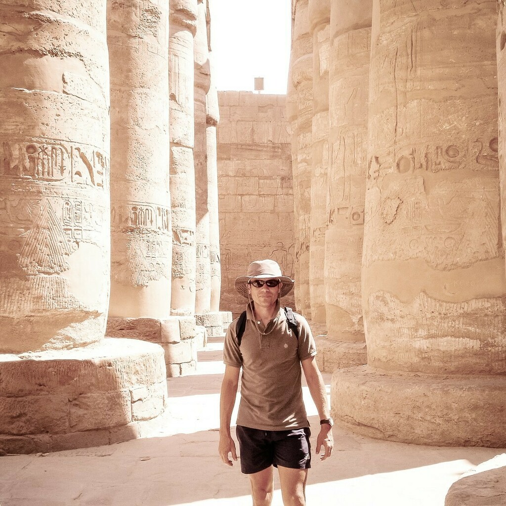 Berco_do_Mundo's tweet photo. PT] O Templo de Karnak é o o mais importante o santuário dedicado a Amon-Rá no Egipto (Património da UNESCO, claro). Na imagem vê-se a célebre Sala Hipóstila, com 134 colunas gigantes de mais de 21 metros de altura, perfeitamente alinhadas. 

EN] The Tem… https://t.co/f5yijOnEL8 https://t.co/3TbDlTyUwK