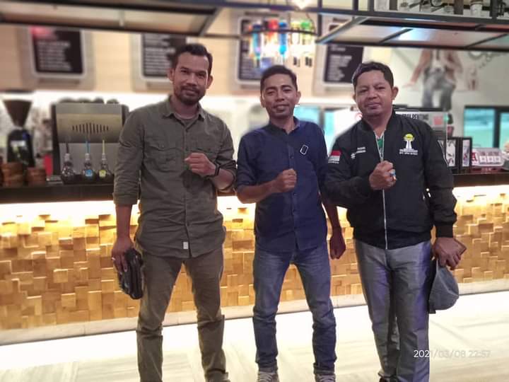 ButonZain's tweet photo. "Ketika kita dilahirkan adalah takdir, maka proses adalah pertumbuhannya"

#Bersama_orang_hebatnya_buton_tengah
https://t.co/69mgvQvbo5 https://t.co/5MeARb401B