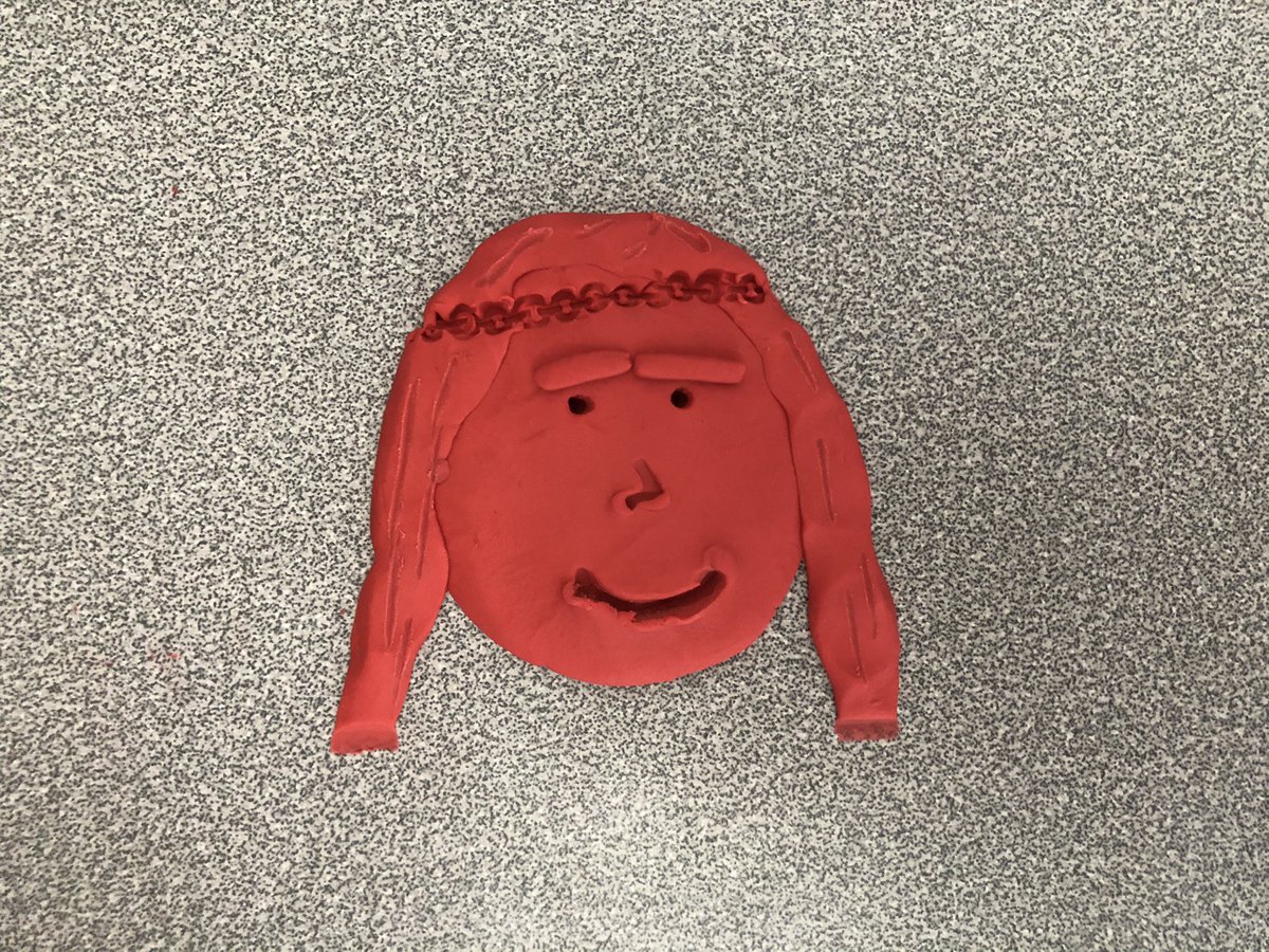 Ms. / Mlle Chan 👩🏻🏫 tweet media