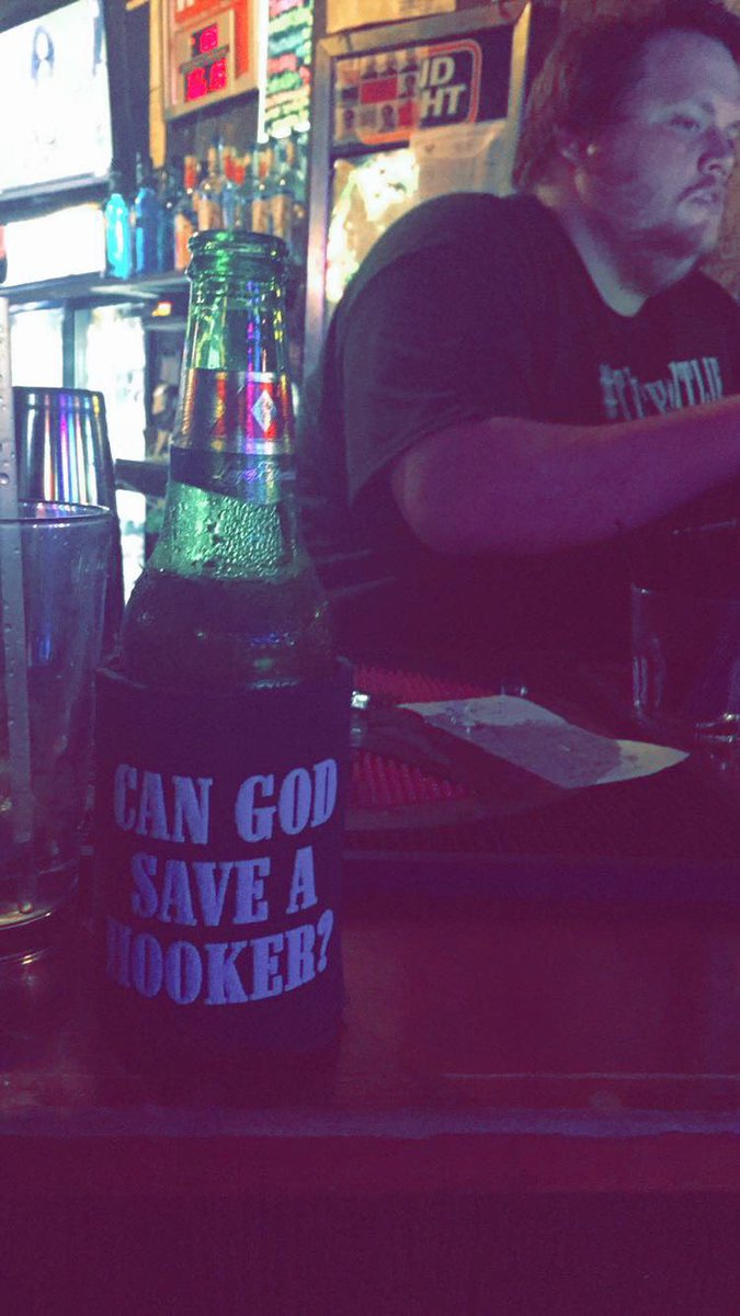 kamille22's tweet photo. #bestbarscruffy @ScruffyMurphys1 @BarstoolBigCat @GuillermoBear #lauralee #StPatricksDay #scruffsmerch #Waco #Baylor https://t.co/tpbgZGss3M