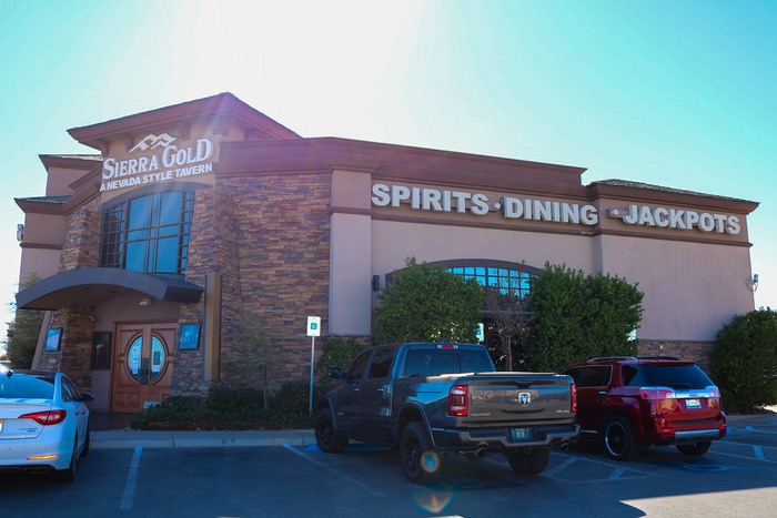 CityLightsShine's tweet photo. #DYK: City Lights Shine can also be found at Sierra Gold Tavern's around Las Vegas? 🤔 

Well, now you do.😏 https://t.co/qh3fgKQWjQ