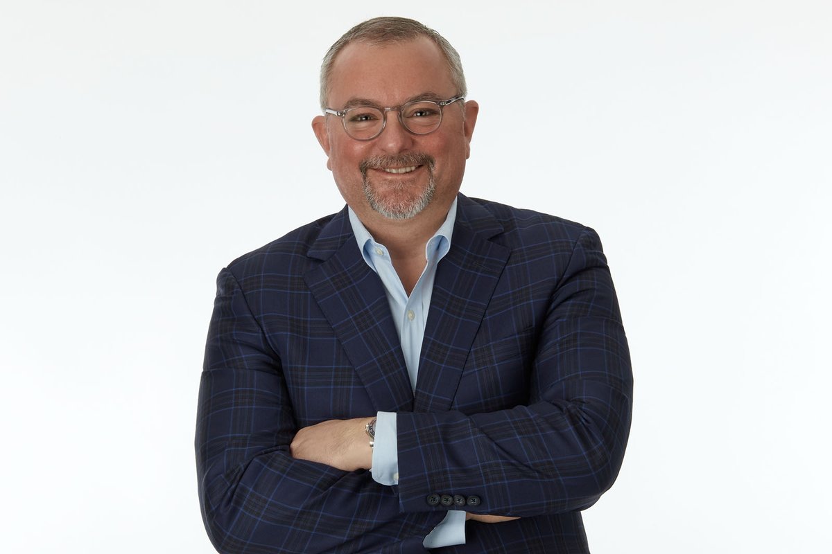 "It's been a true labor of love and the highlight of my career." Today we celebrate <a href="/NWWilcox/">Noah W. Wilcox</a>'s service over the past 12 months as <a href="/ICBA/">Independent Community Bankers of America</a> Chairman. The community banking industry wouldn't be the same without you! #ICBAConnect <a href="/romerorainey/">Rebeca Romero Rainey</a> <a href="/MrsJAWilcox/">Julie Wilcox</a>