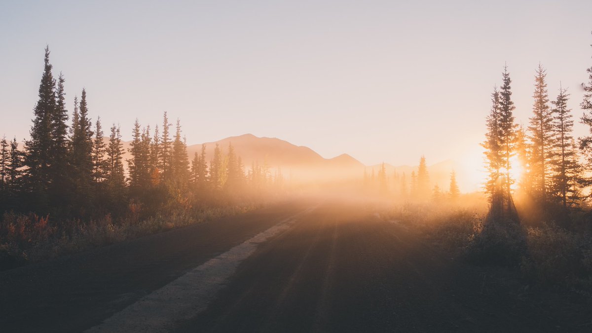 ChaseBurnett's tweet photo. Crisp autumn morning air https://t.co/pqO2T3l9BZ