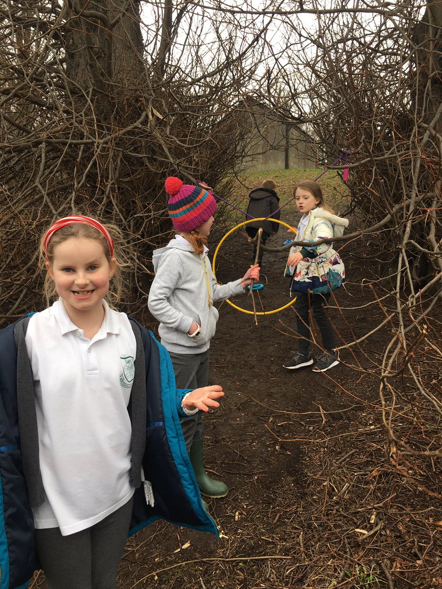 Today’s well-being Wednesday focus was friendship and trust. In the woodies we had to work with our friends to create an obstacle course, then we had to trust them to guide us through blindfolded! <a href="/SchoolBroomhill/">BroomhillSchool</a> #wecanworktogether #OneTeamOneDream