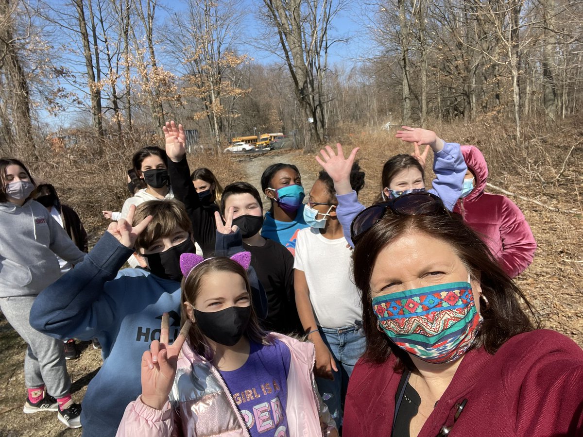 6th grade recess rocks! Spending time with great kids, walking on a sunny day! #LoveMyJob #amdrocks #opride <a href="/OssiningSchools/">Ossining UFSD</a>