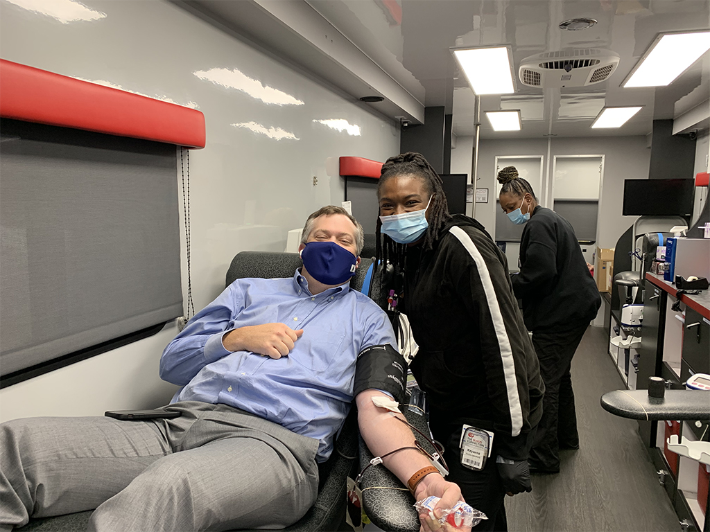 FBCColumbiaSC's tweet photo. Wednesday, March 31, from 10 AM- 2 PM, the Blood Connection will be back in our parking lot. Sign up here to donate! https://t.co/vGHPPmskRY https://t.co/uWQbAG6KM2