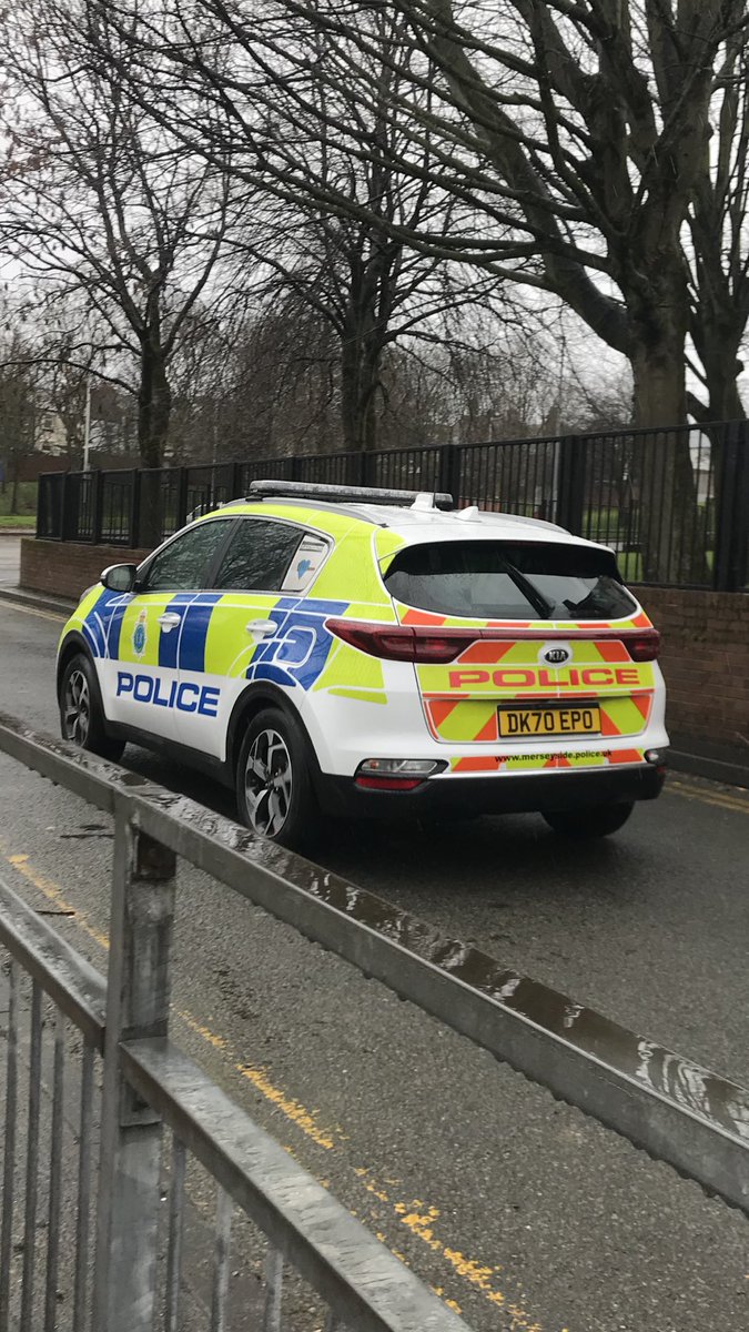 TravelsafeS's tweet photo. Final count nearly 300 passengers ⁦@MerPolWirral⁩ @arrivanorthwest⁩ ⁦@StagecoachMCSL⁩ ⁦@Merseytravel⁩ nice to see people #essentialjourneys 
4 reports of ticket fraud and ⁦@MerseySpecials⁩ got to drive the new Kia! Now off to cover school services https://t.co/b2Dw72S02w