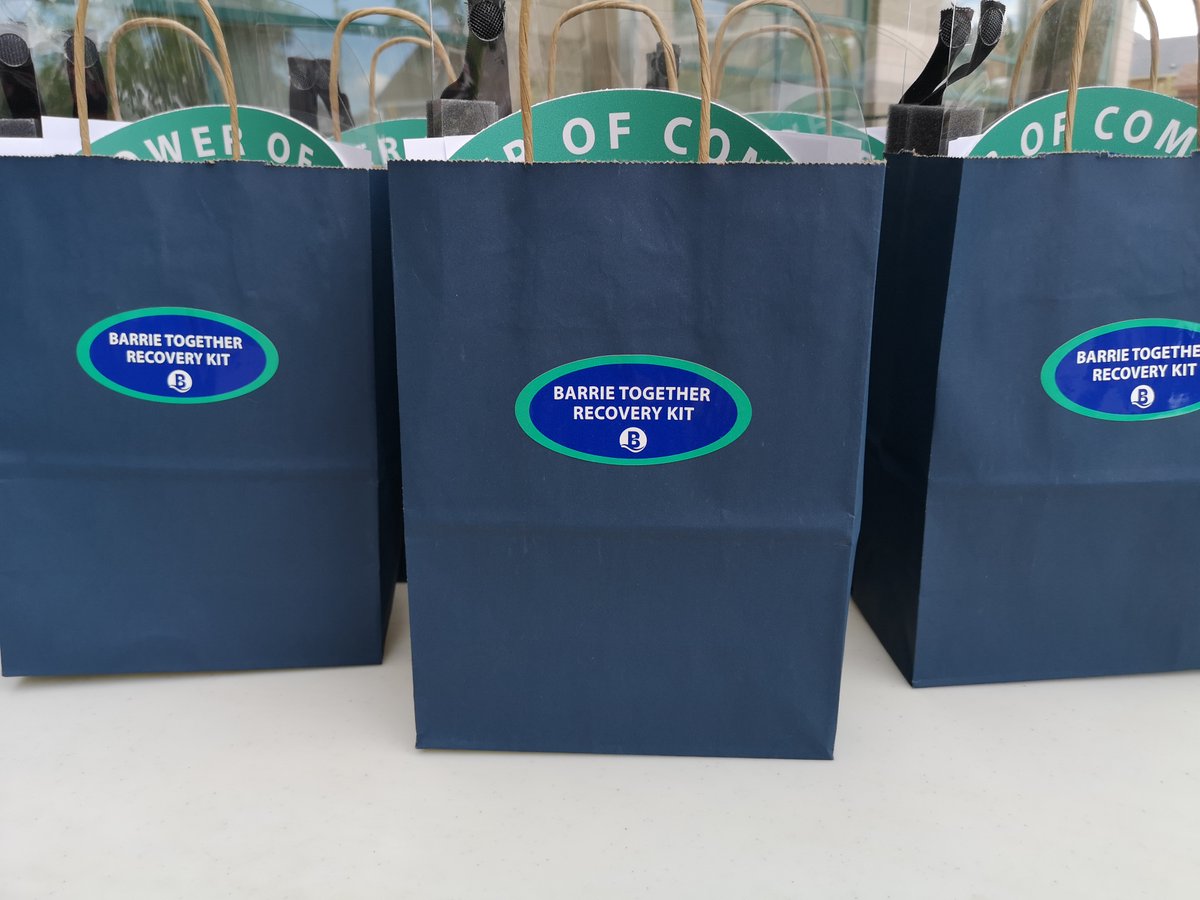 InvestBarrie's tweet photo. Our #BarrieTogether Recovery Kits recently won @E_D_A_C's 2020 Marketing Awards (promotional item category). The kits contain a set of tools to support your business w/ COVID-19 recovery efforts. Learn more: https://t.co/LqMeqefvFt #Barrie https://t.co/oPgc2b0FBk