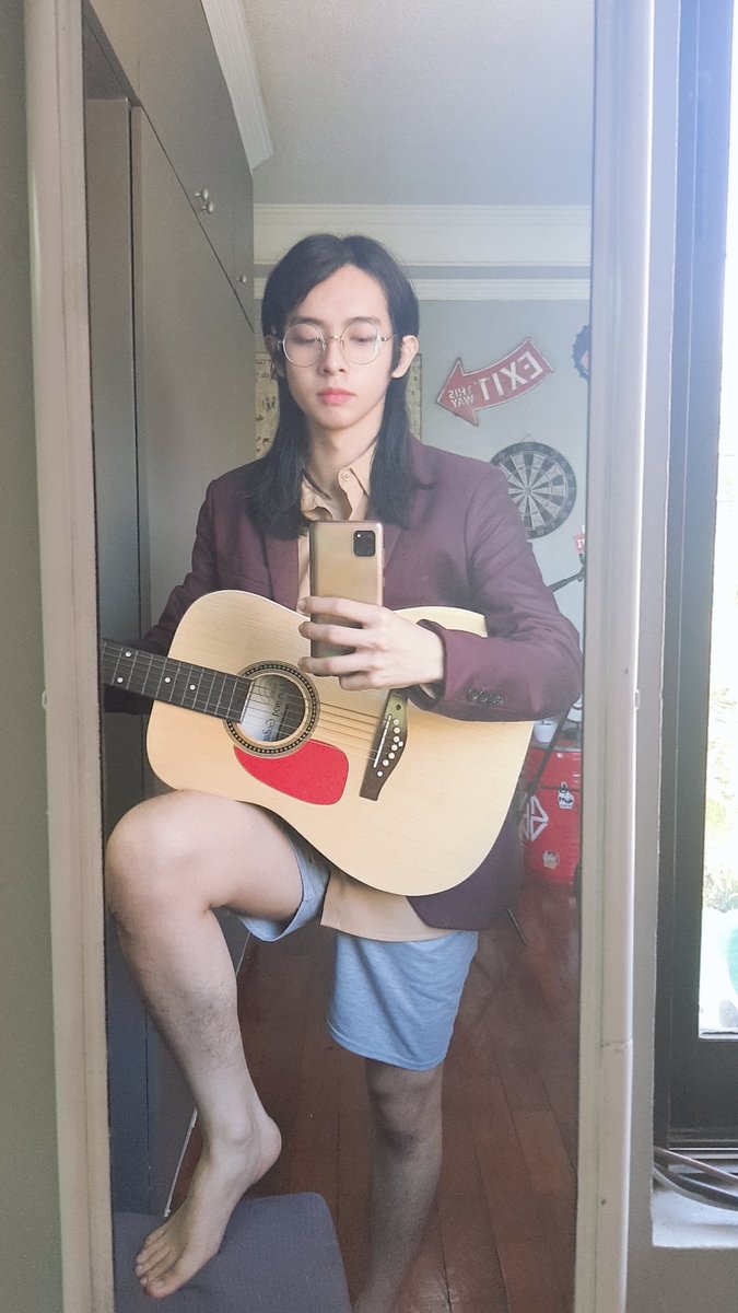 justintdedios's tweet photo. @miguelbenjamin_ @SB19Official Thank you po! Thank you so much din for your wonderful music! 

SLR
Excuse my shorts hehe

10:37
STREAM SB19WHAT
#SB19WhatStreamingParty 
#SB19 https://t.co/YGe5ziMKf5